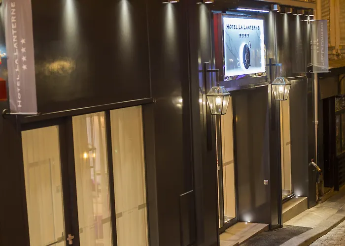 La Lanterne & By Timhotel Paris