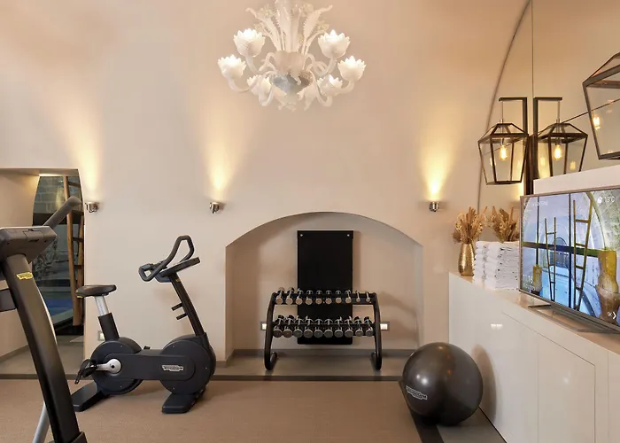 La Lanterne & By Timhotel Hotel 4*