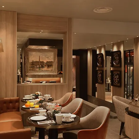 La Lanterne & By Timhotel 4*