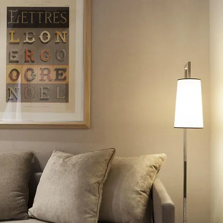 La Lanterne & By Timhotel 4* Париж