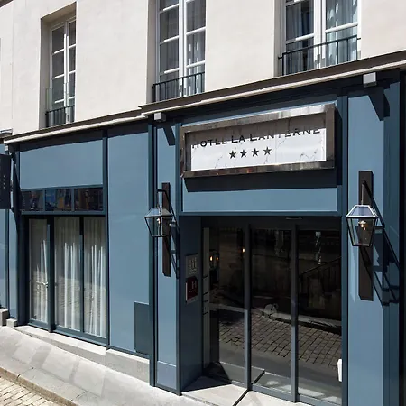 La Lanterne & By Timhotel 4*