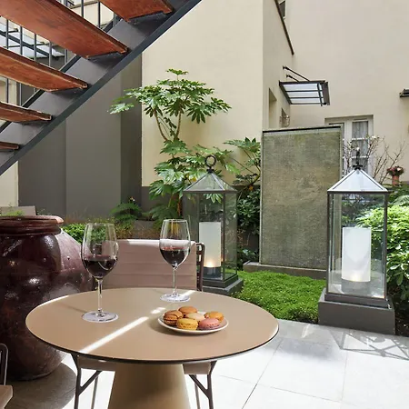 La Lanterne & By Timhotel