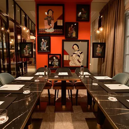 La Lanterne & By Timhotel Paris