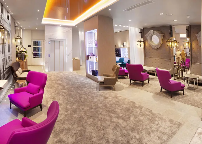 מלון La Lanterne & By Timhotel