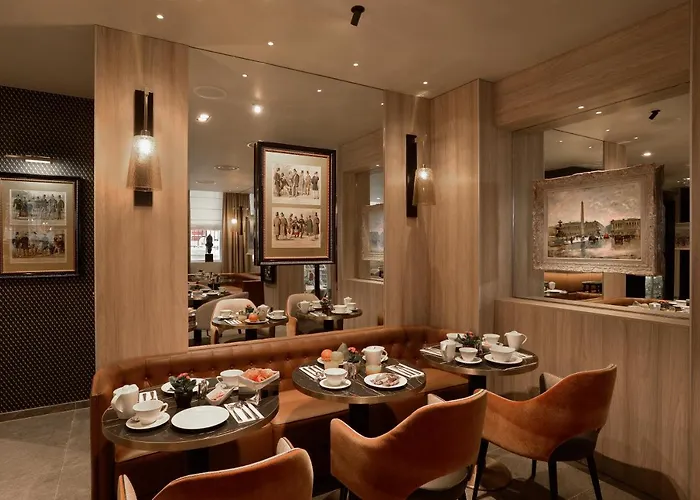 La Lanterne & By Timhotel 4* פריז