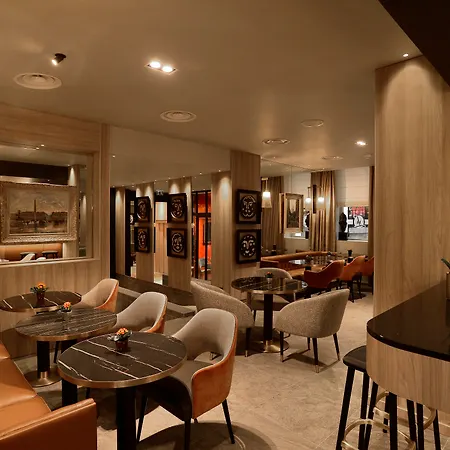 La Lanterne 4* Paris